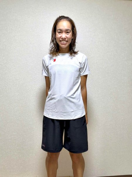 画像4: erg [エルグ] リチャージウェア WH/BK レディース上下セット (4)